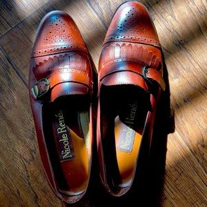 Nicole Renee Fringe Shoe 6 has few marks